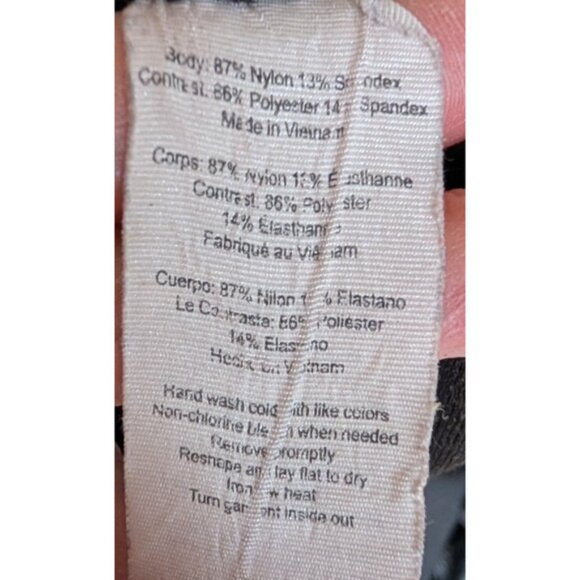 Alo Yoga Black High Waist Moto Legging Glossy Back Athletic Athleisure Medium - Picture 11 of 12